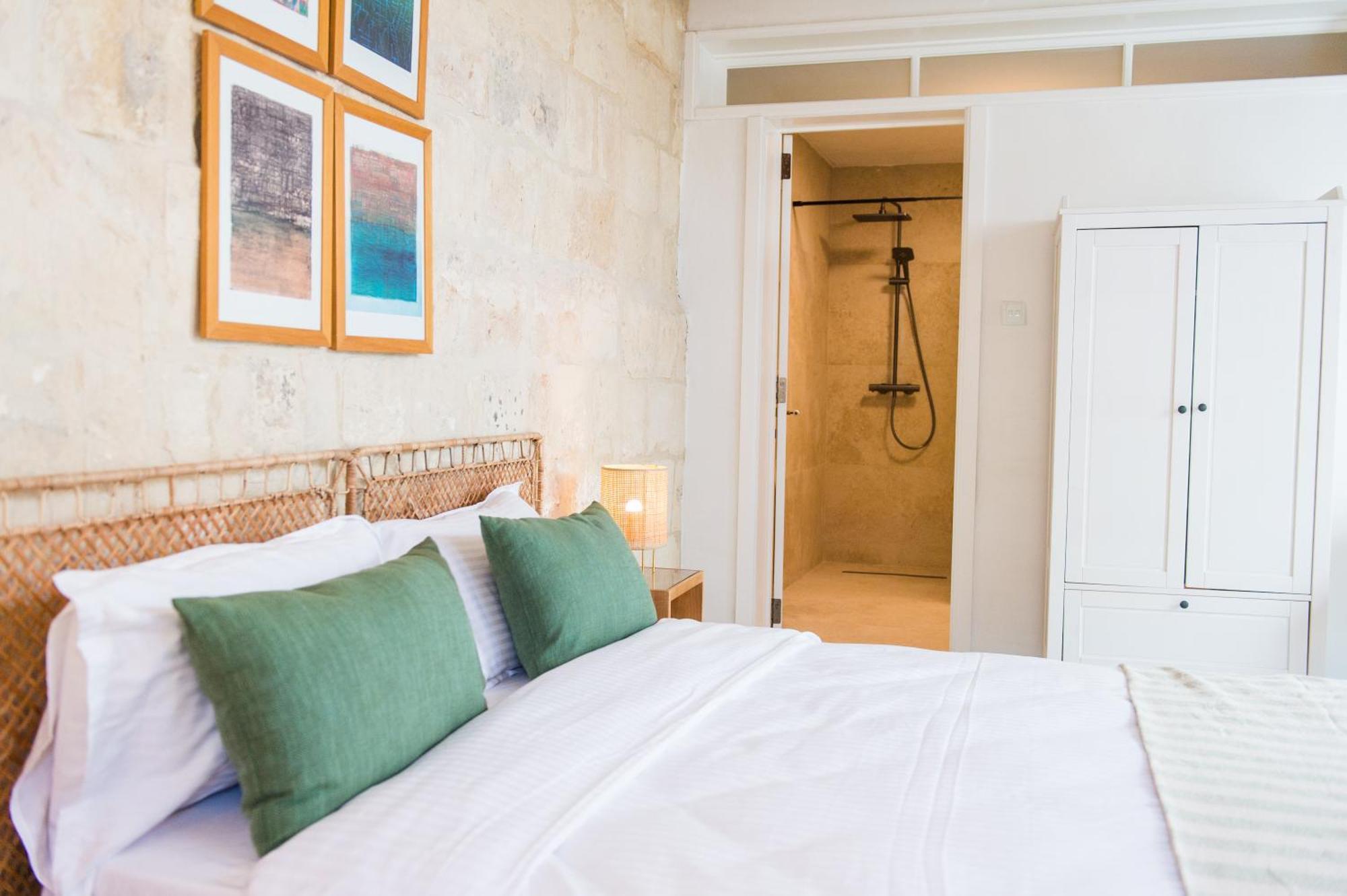 San Anton Suites Attard Eksteriør bilde