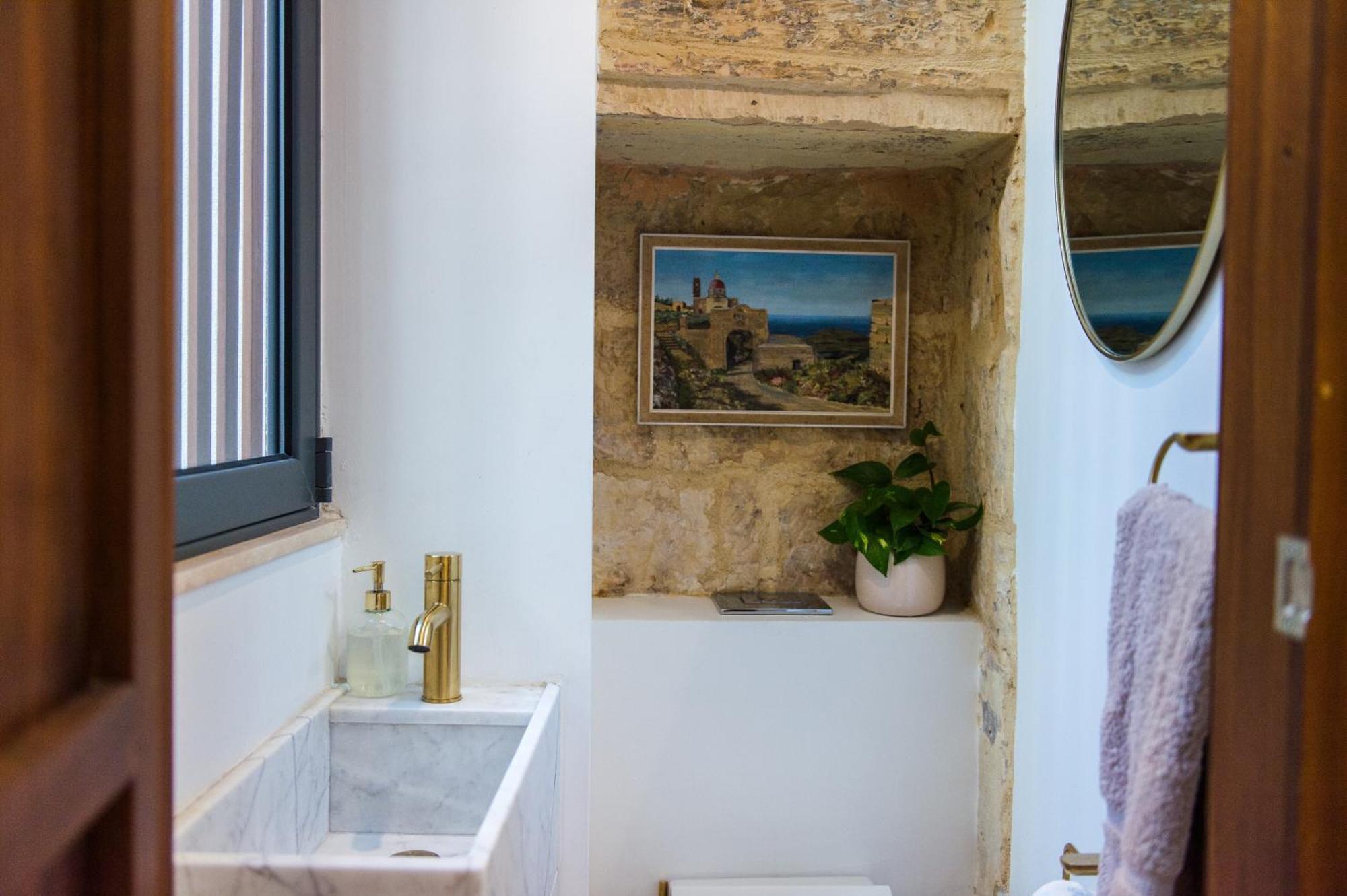San Anton Suites Attard Eksteriør bilde