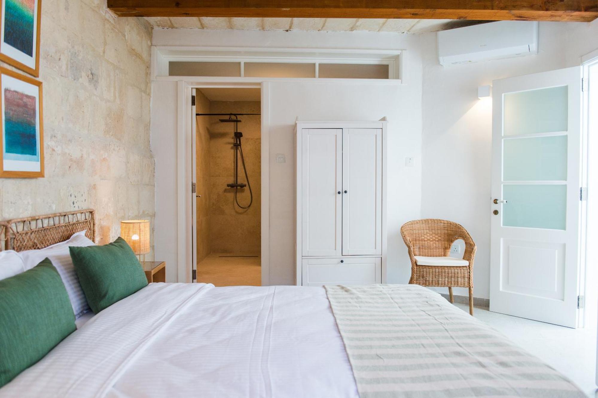 San Anton Suites Attard Eksteriør bilde