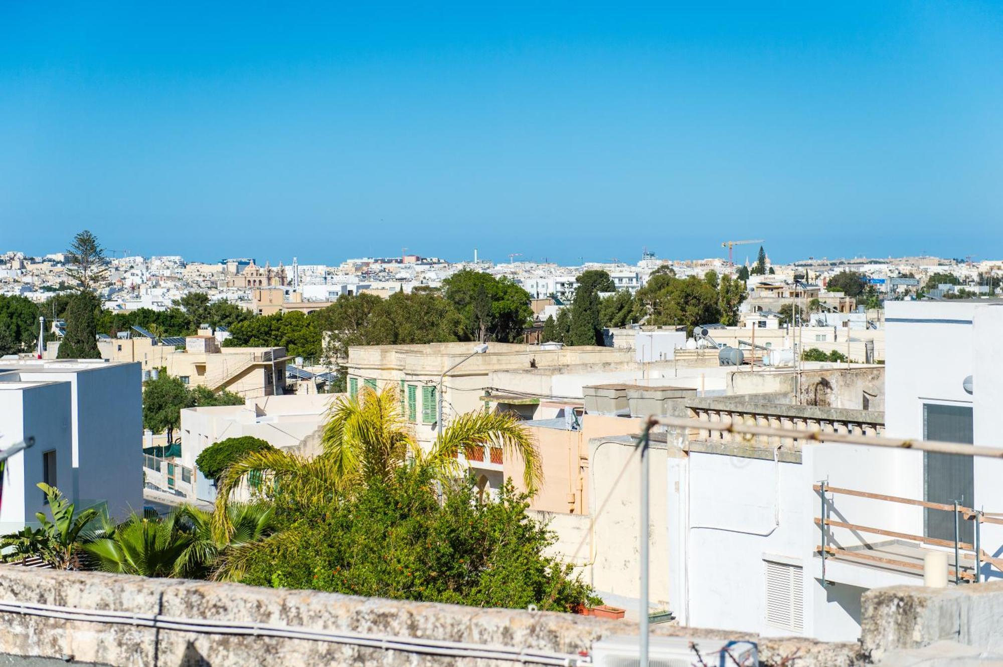 San Anton Suites Attard Eksteriør bilde